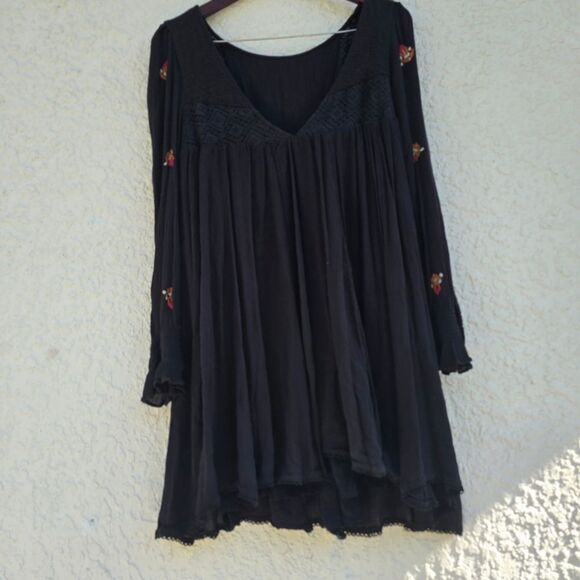 Free People Mohave Embroidered Mini Dress in Black Size Medium - Picture 7 of 9